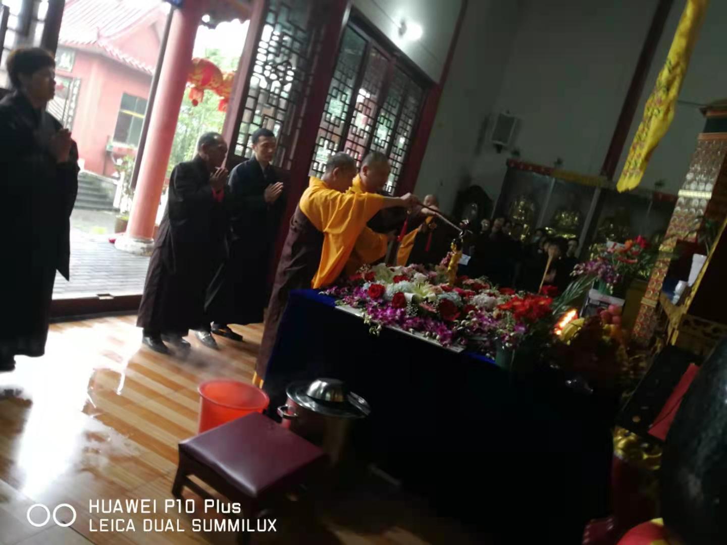 彩运网释迦牟尼佛圣诞法会圆满